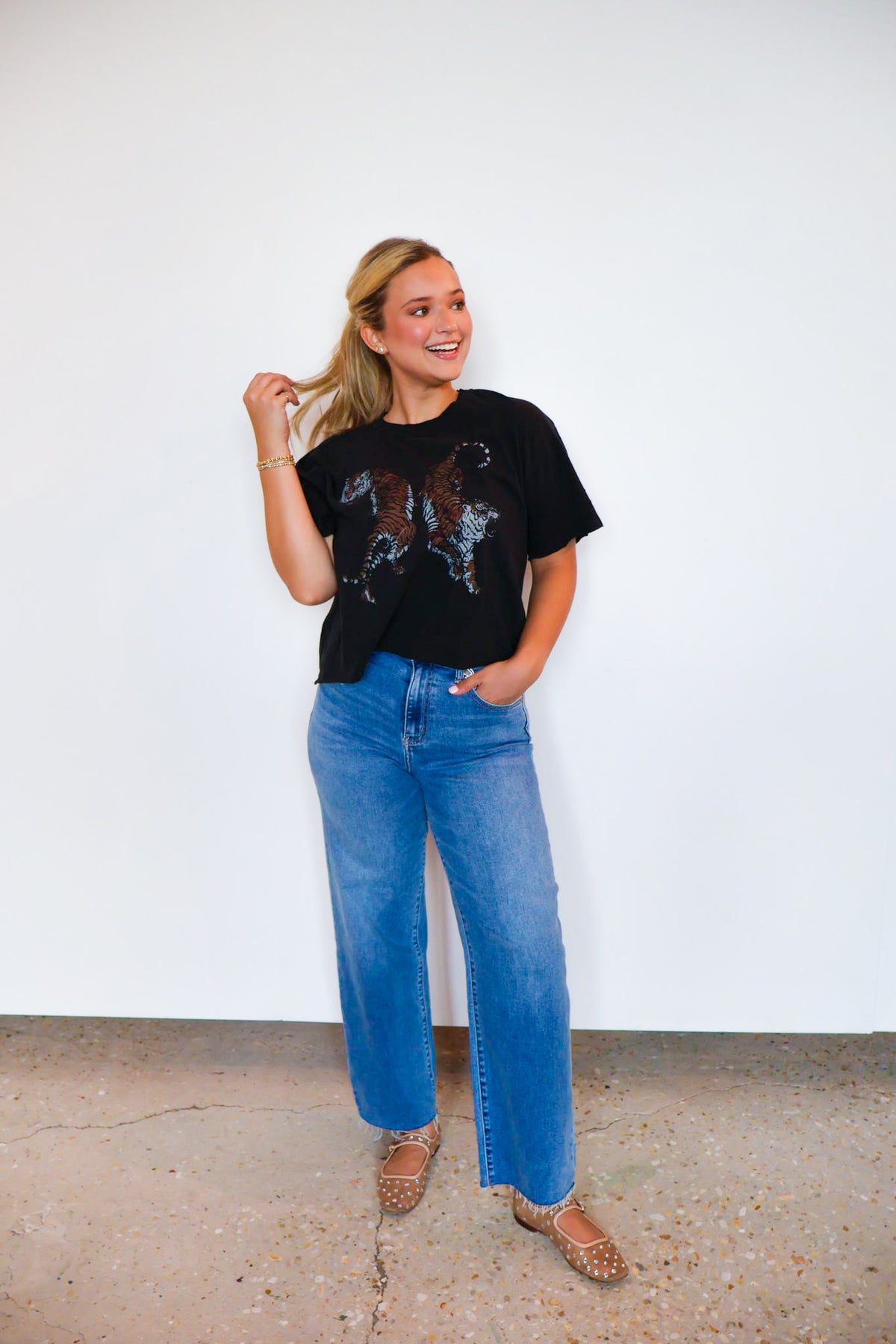 Two Tiger Tee