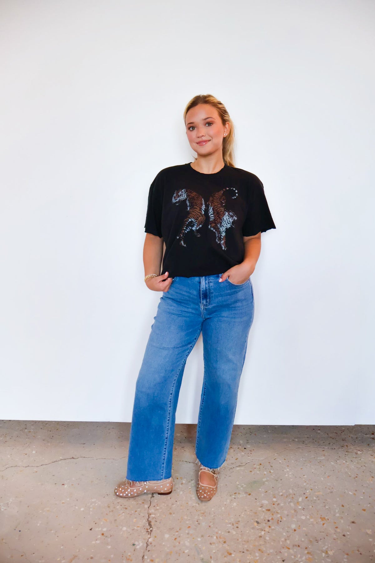 Two Tiger Tee