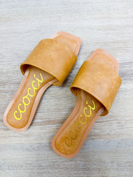 Kelly Sandal