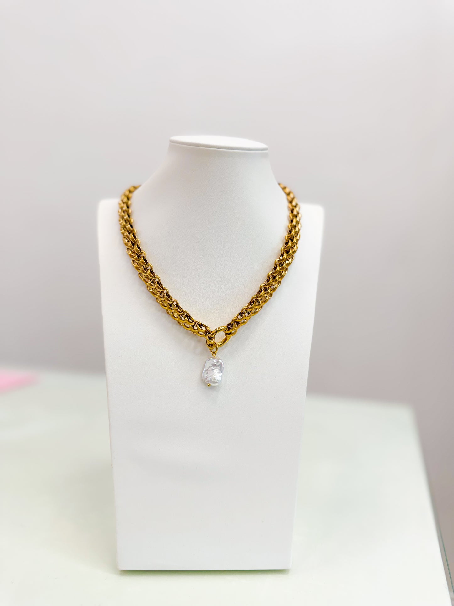 Pearl Grace Necklace Waterproof