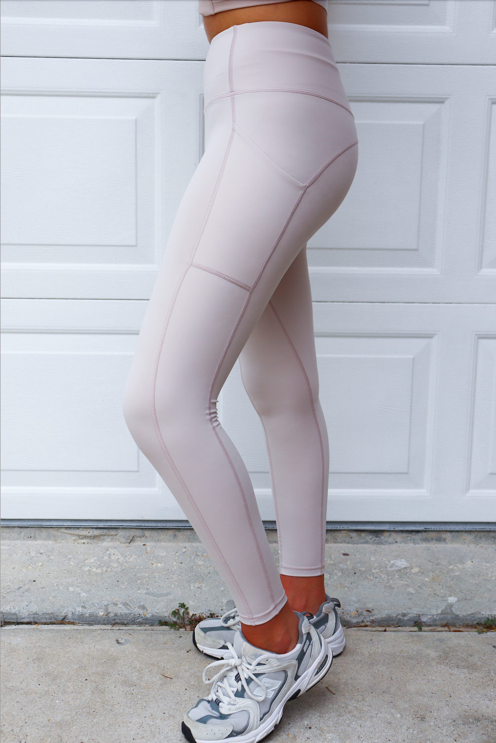 Weightless Move Me Leggings w/ Pockets